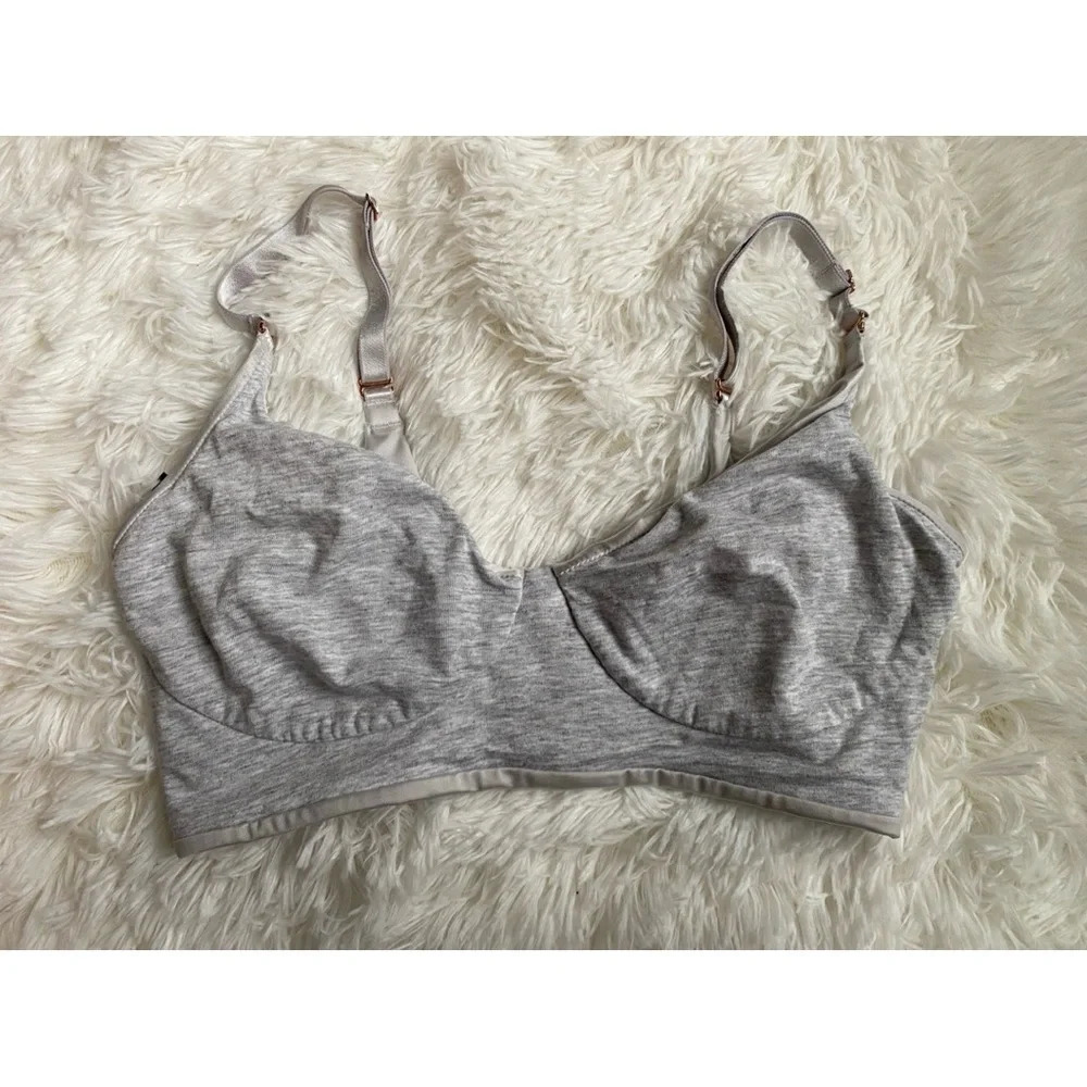 Tell Tale cotton bra with silky lining. Heather Gray size M.